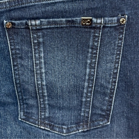 Jennifer Lopez Dark Indigo Bootcut Jeans, 18W, Midrise, Spandex, EUC - Picture 5 of 11